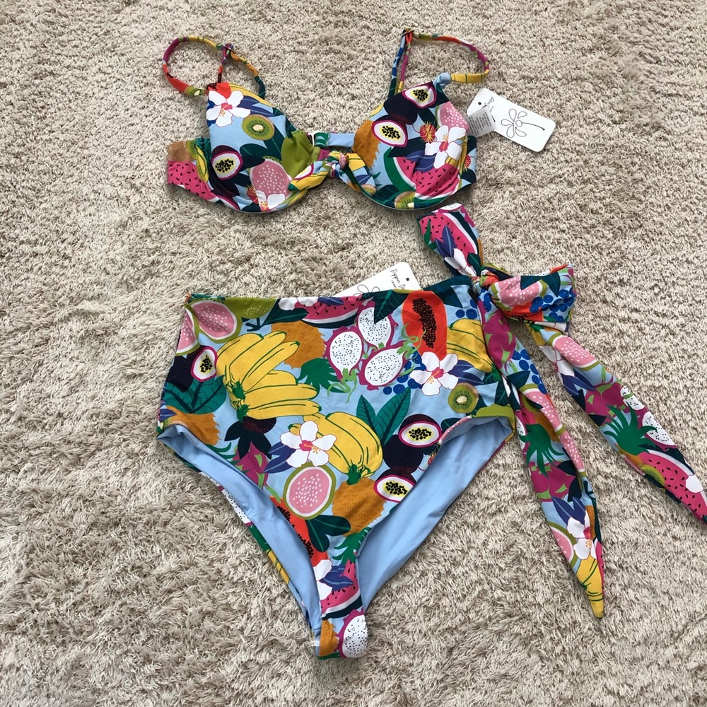 Dippin Daisys Fruity Bikini NWT